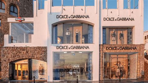 dolce & gabbana store locator.